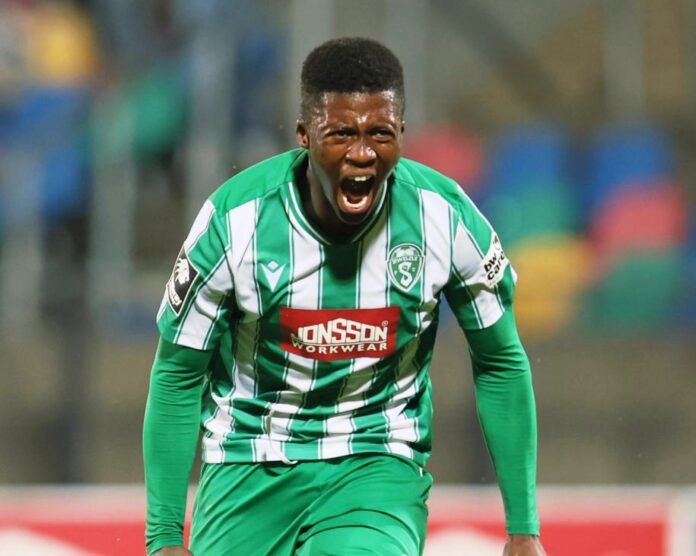 Siviwe Magidigidi celebrates in Siwelele FC colours.