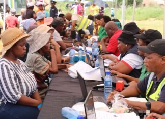 Official SASSA September 2026 payment dates — bumpy rollout as Gold Cards stop working SASSA officials assist young and elderly beneficiaries with Gold Card migration during a community outreach programme