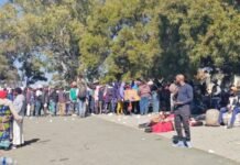 Exclusive: Hundreds of Malawians stranded outside Sandton consulate as June 30 protests begin Hundreds of Malawian nationals wait outside the Sandton Consulate for voluntary repatriation on June 30, 2026.