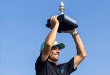 LIV Golf New York: Niemann wins as Crushers take team title Joaquín Niemann holds the LIV Golf New York trophy above his head after winning at Bedminster.