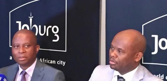 Shadrack Sibiya bail hearing: Former Mashaba acquaintance remanded to maximum-security Kgosi Mampuru over flight risk Herman Mashaba and Shadrack Sibiya at a City of Johannesburg media briefing